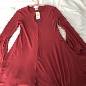 NWT FLOWY DRESS
